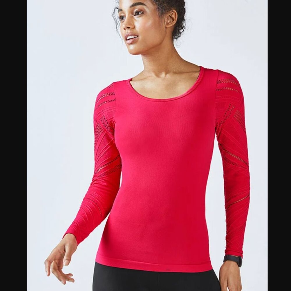 NWOT Lasercut Isabella Top